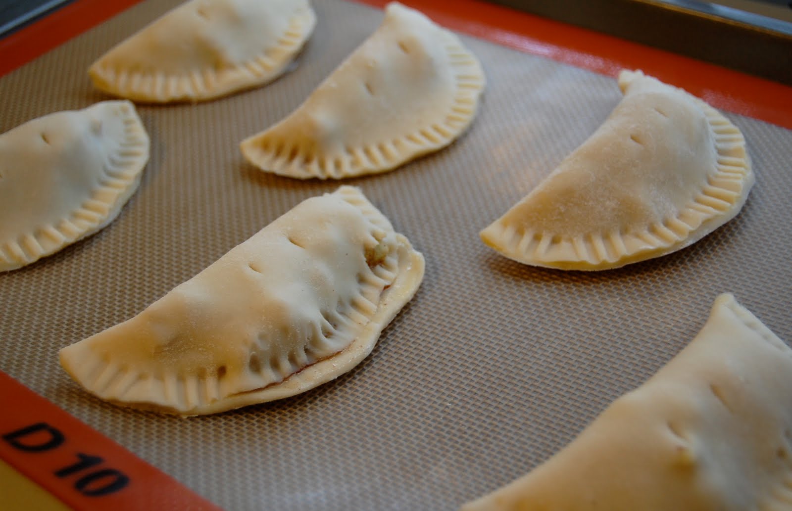 Chef Mommy Apple Hand Pies