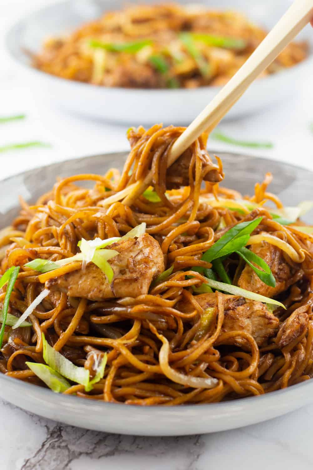 5 Easy Steps to Homemade Chicken Chow Mein