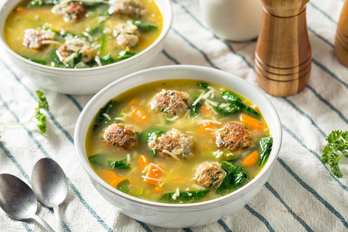 Chicken Escarole Soup Recipe: Winter Comfort in a Bowl