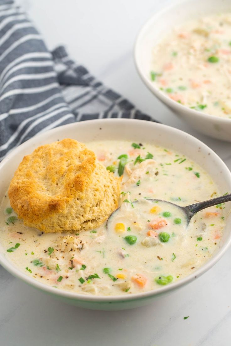 Chicken Pot Pie Soup Has All The Flavors Of Chicken Pot Pie But In The