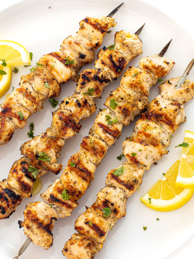 Mouthwatering Chicken Souvlaki Recipe You Can't Resist