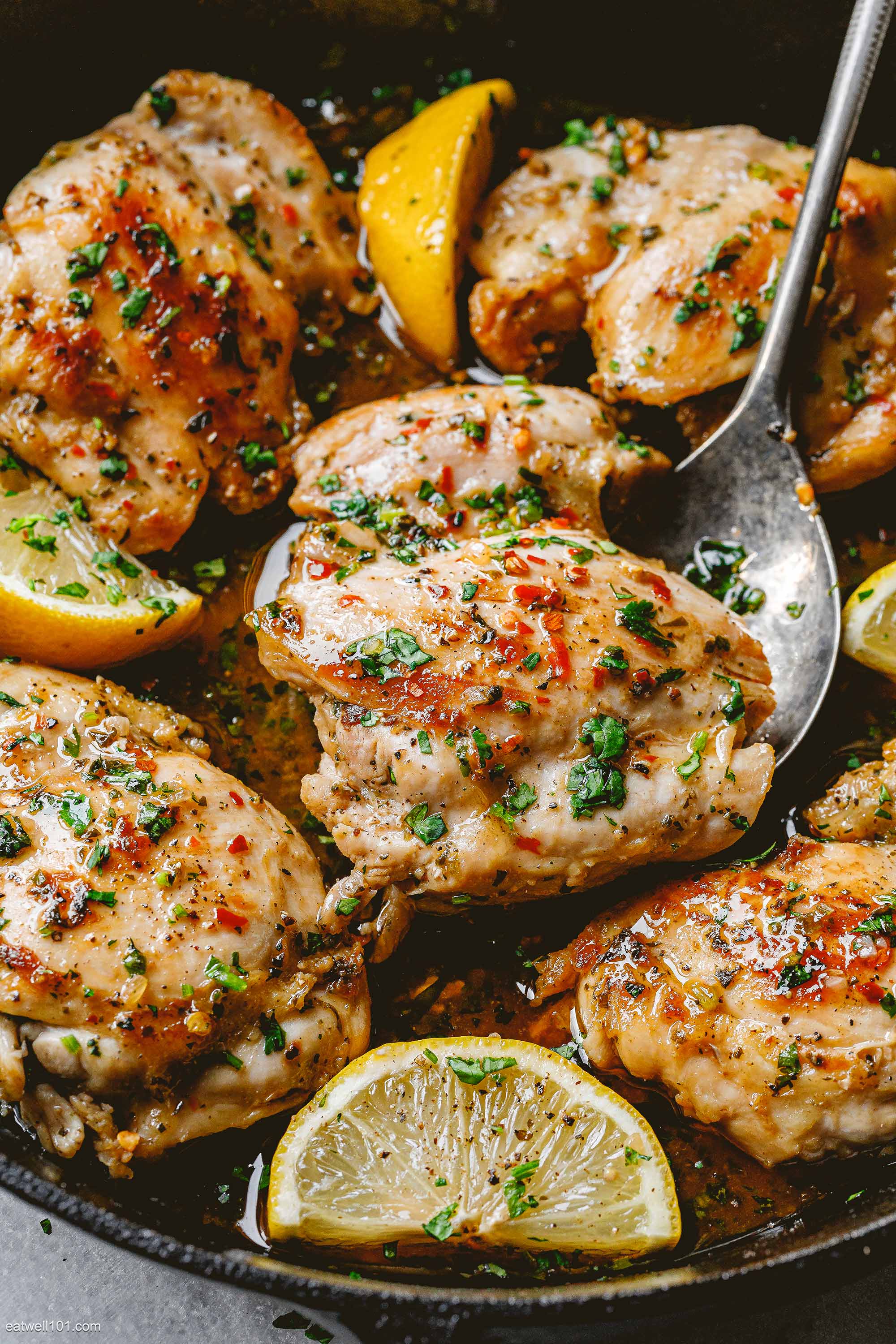 5 Delicious Chicken Thigh Recipes for Dinner Tonight