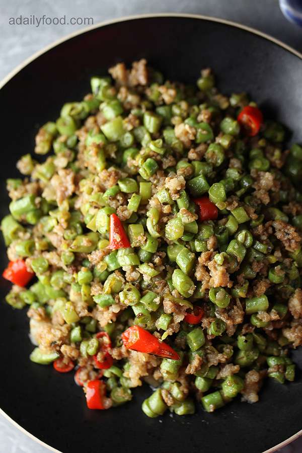 Chinese Long Beans Stir Fry With Minced Pork A Daily Food