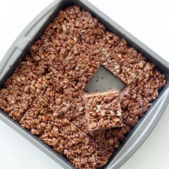 Chocolate Rice Krispies In Stack Chocolate Rice Krispie Treats Recipe Chocolate Rice Krispie