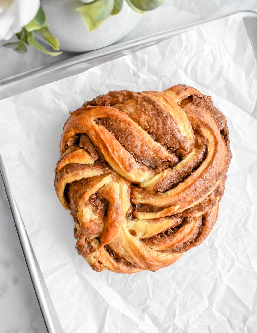 Cinnamon Brioche Wreaths Herbs Flour