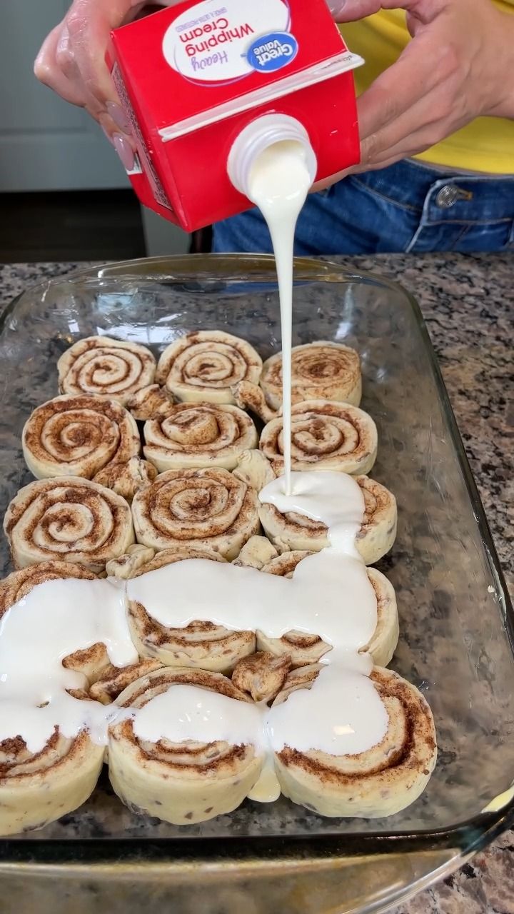 Cinnamon Roll Recipe: Easy and Delicious Homemade Treats