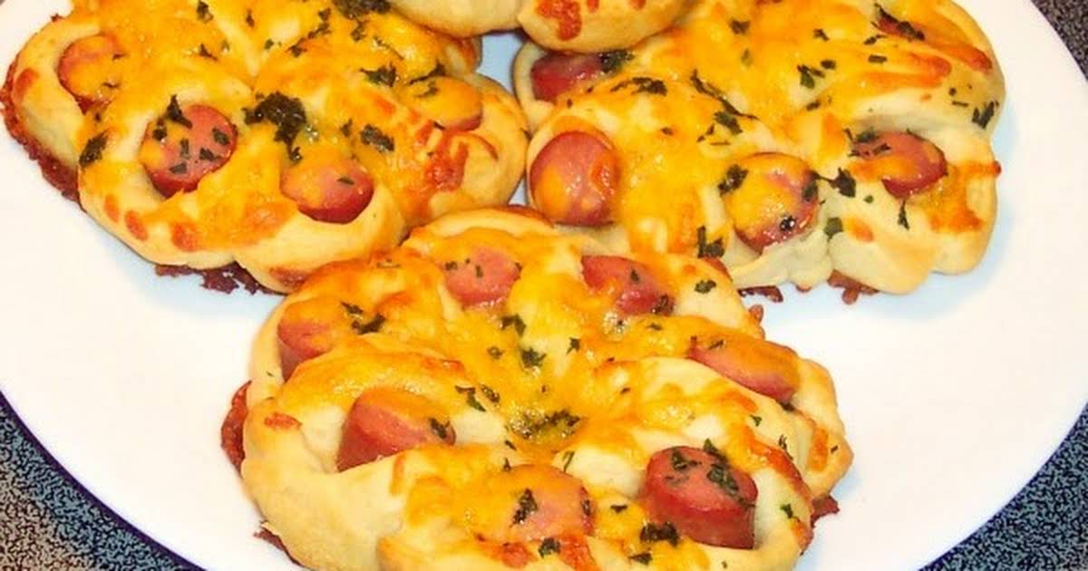 Crescent Roll Hot Dogs Izzycooking