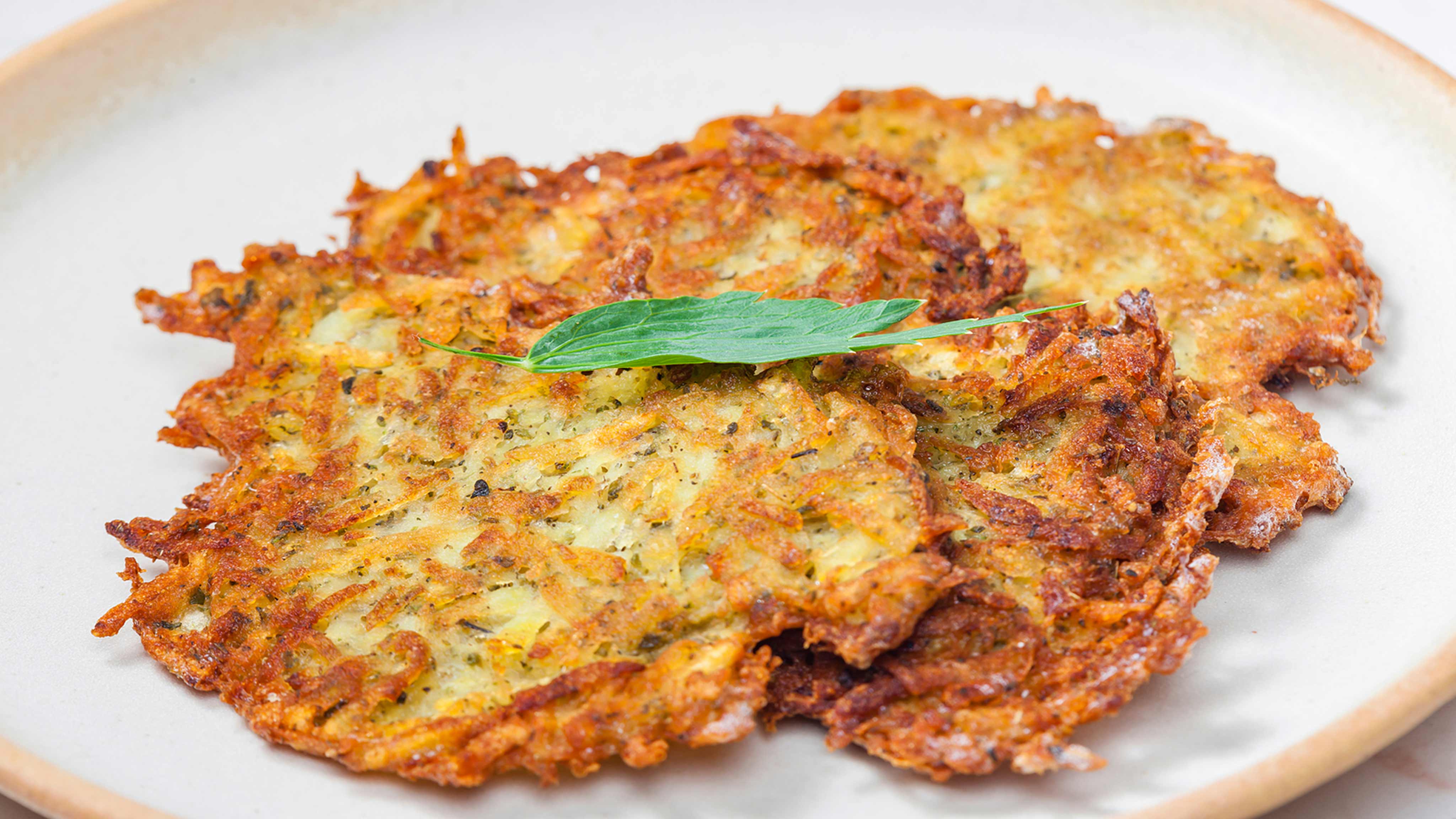 Crispy Potato Pancakes 5 Ingredients Lauren S Latest