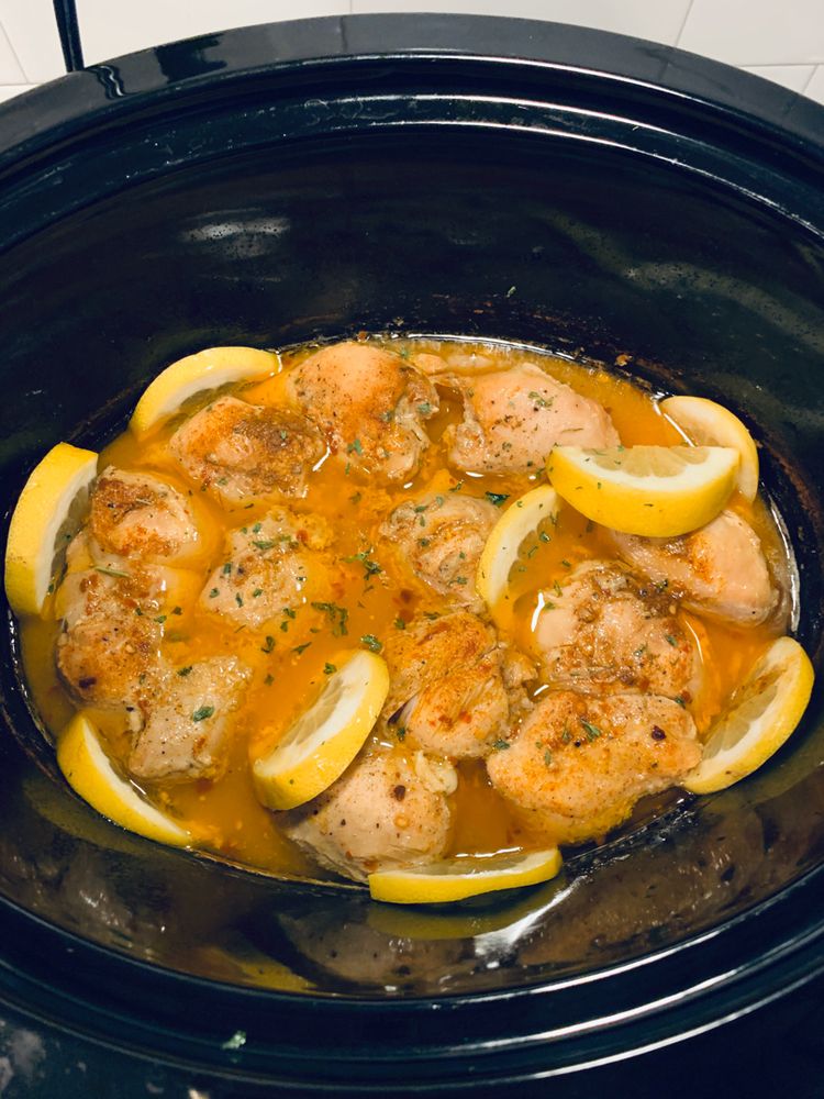 Crock Pot Lemon Garlic Butter Chicken Thighs Chicken Crockpot Recipes Chicken Slow Cooker