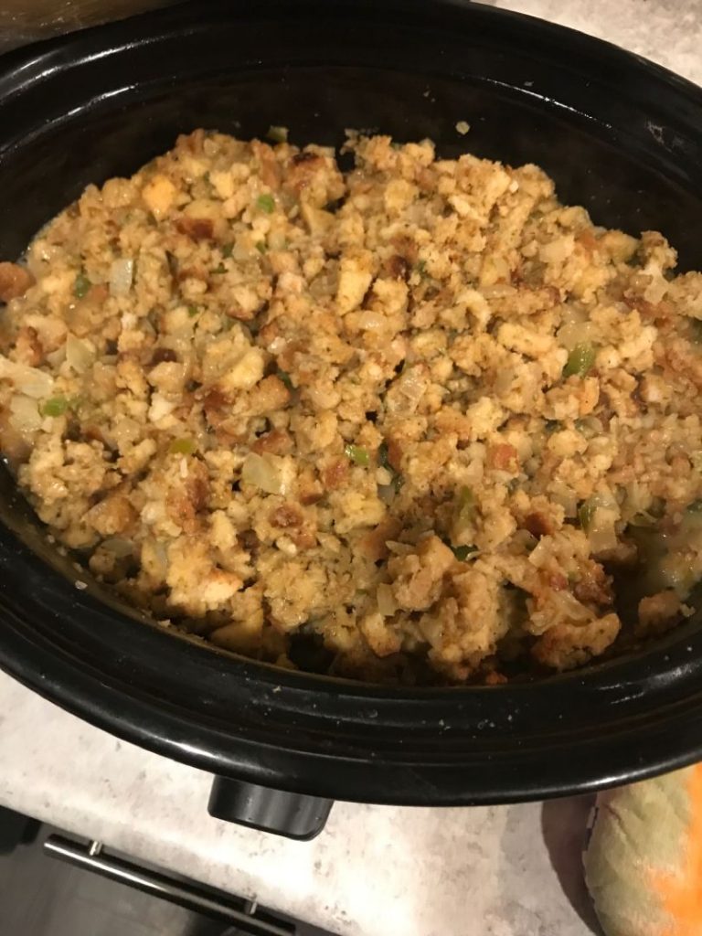 Crockpot Chicken And Dressing Casserole Melissassouthernstylekitchen Com