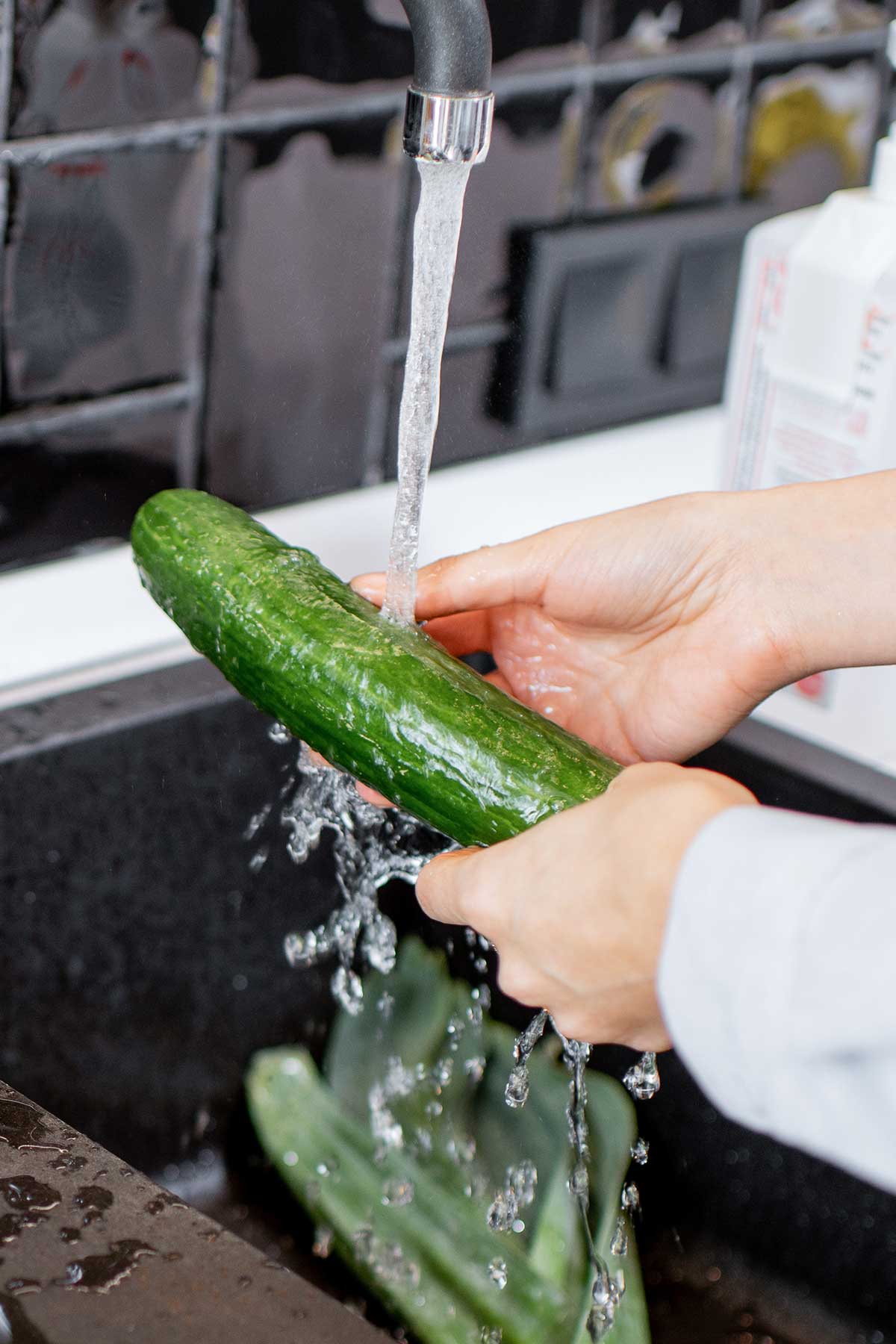 Cucumber Vinegar Recipe: Simple and Delicious!