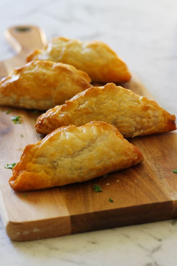 Delicious Beef Pasties Made With Savoury Mince And Light Golden Puff Pastry Are A Di Puff