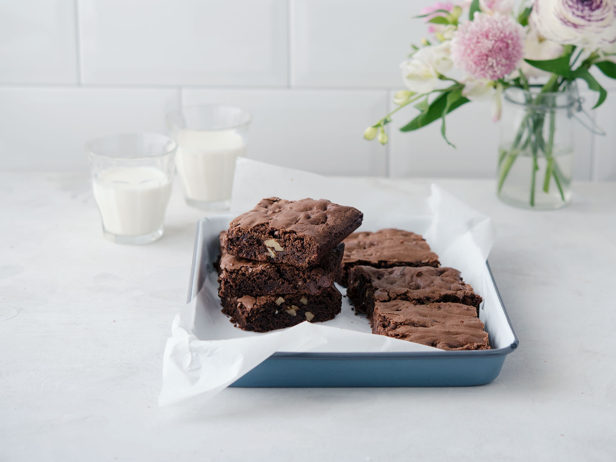 Double Chocolate Chip Brownies Easy Chocolate Chip Brownie Recipe