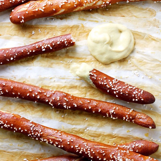 Homemade Pretzel Sticks: Easy Fryable Dough Recipe