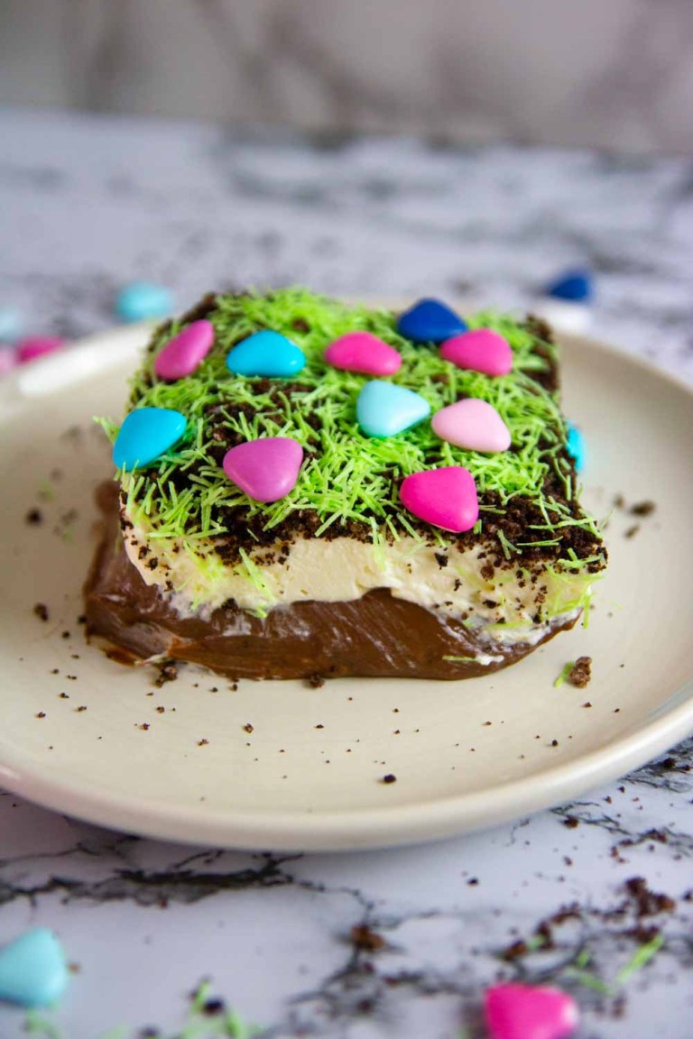 Easter Dirt Cake Easy And Festive Easter Dirt Cake Recipe