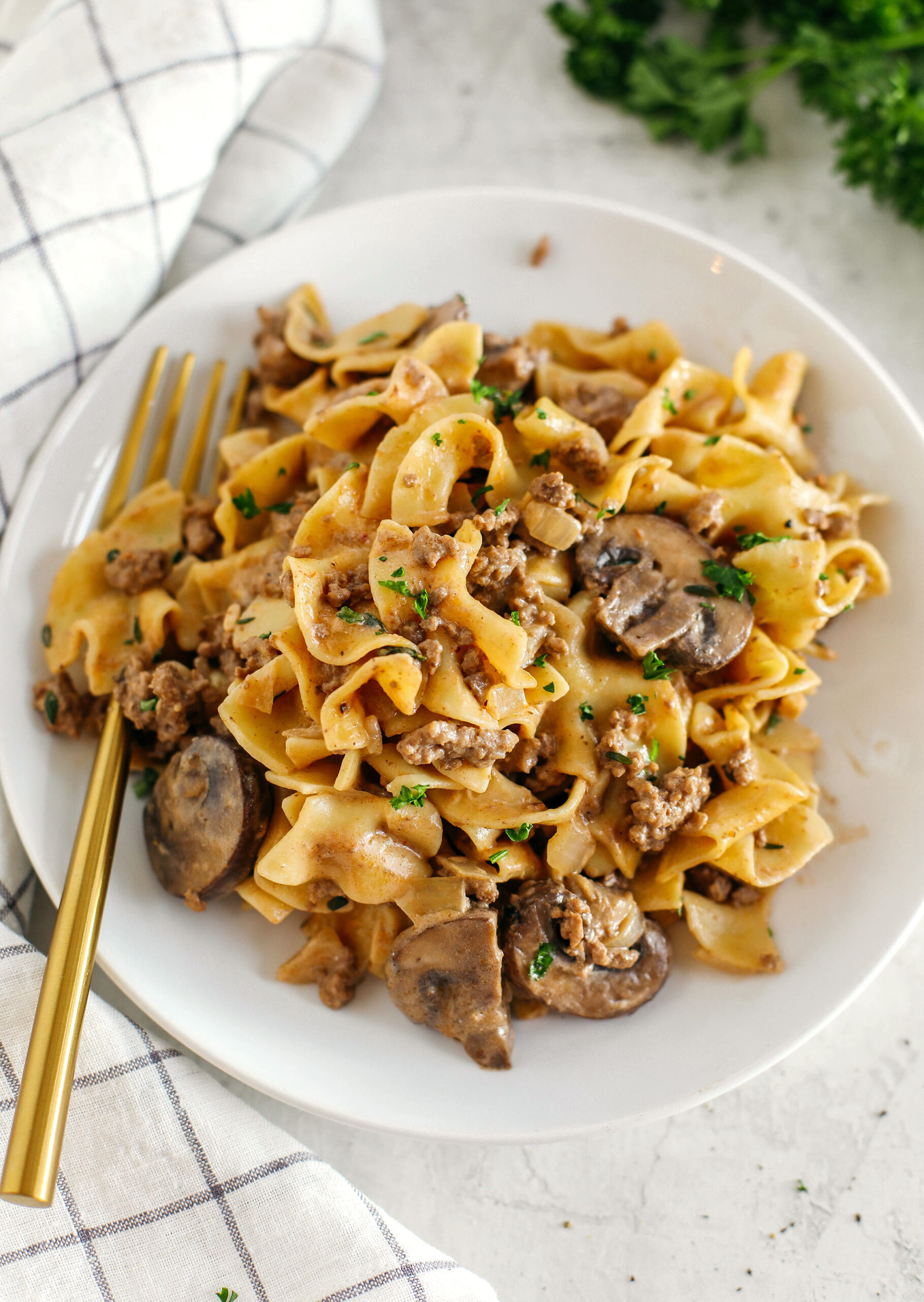 Easy Beef Stroganoff Casserole Eat Yourself Skinny