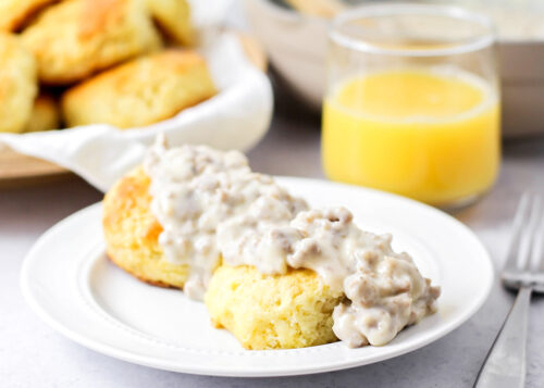 Easy Biscuits And Gravy Video Lil Amp 39 Luna