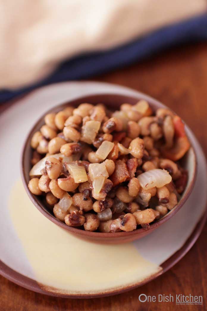 Easy Black Eyed Peas Recipe For One One Dish Kitchen