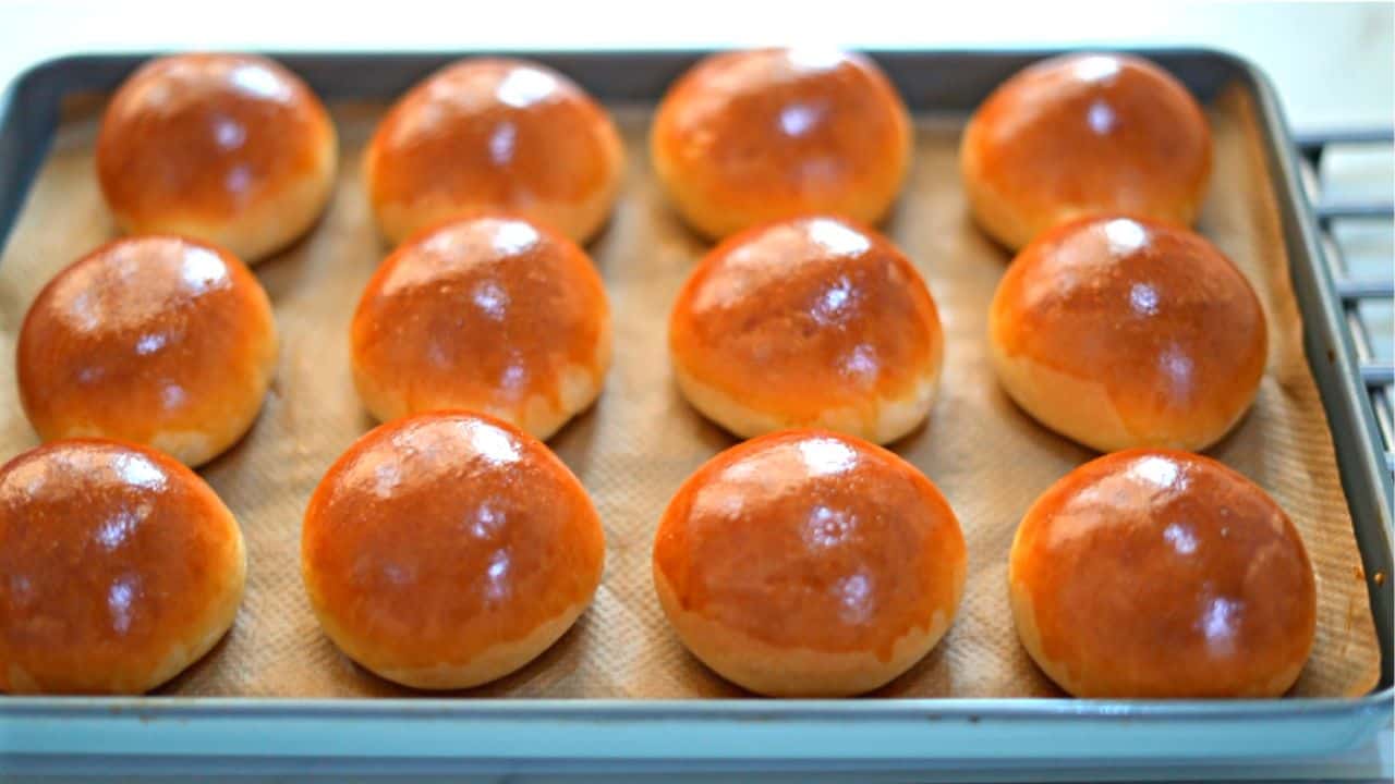 Easy Brioche Slider Buns Recipe Merryboosters