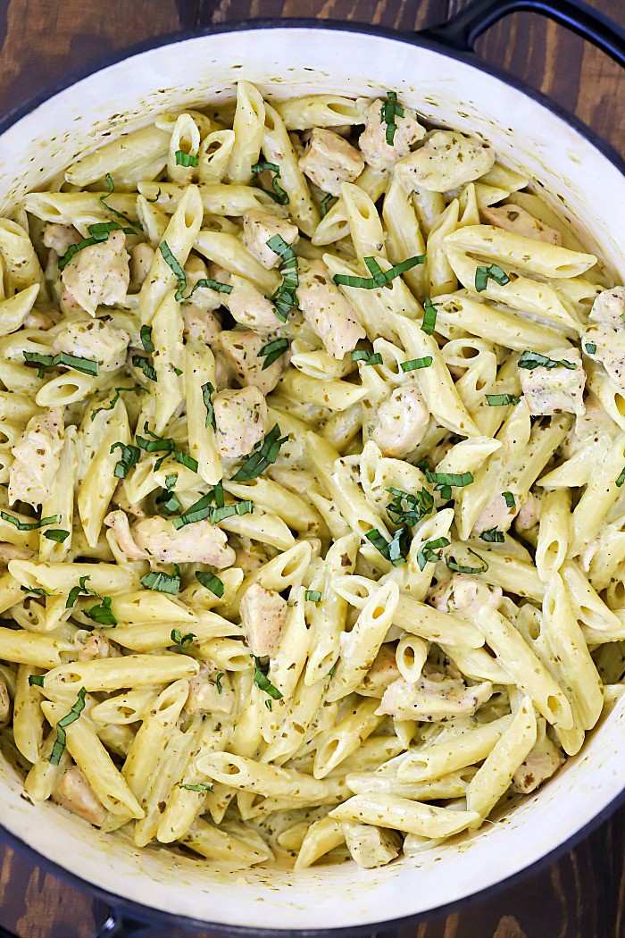 Easy Creamy Chicken Pesto Pasta Recipe In 30 Minutes Youtube