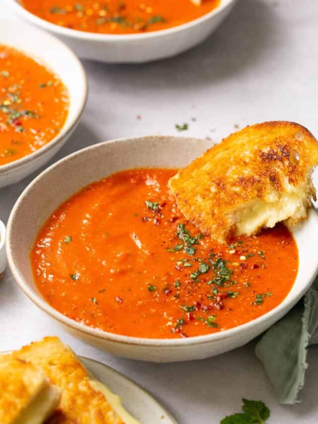 Easy Creamy Tomato Soup With Grilled Cheese Erin Lives Whole