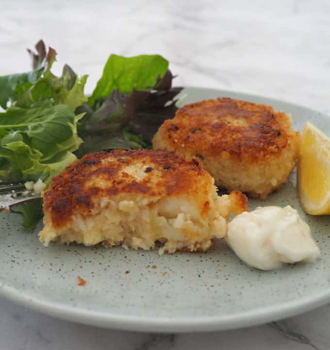 Easy Fish Cakes Recipe Fish Cake Fish Cakes Recipe Easy Fish Cakes