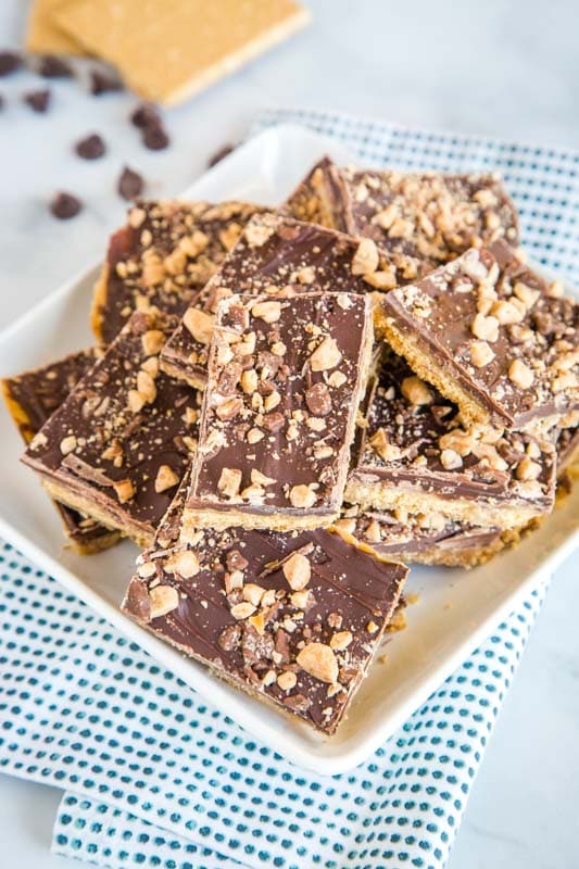 Easy Graham Cracker Toffee Graham Cracker Toffee English Toffee Recipe Graham Crackers