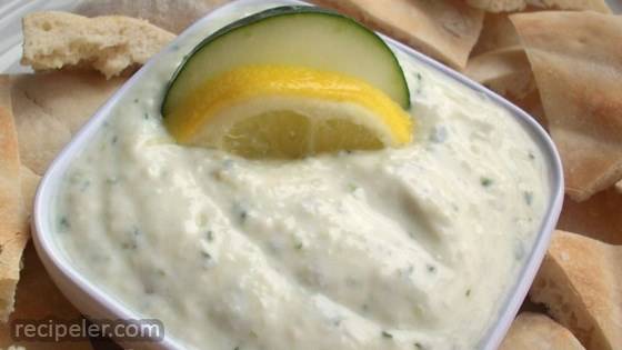 Easy Greek Yogurt Cucumber Sauce Recipe