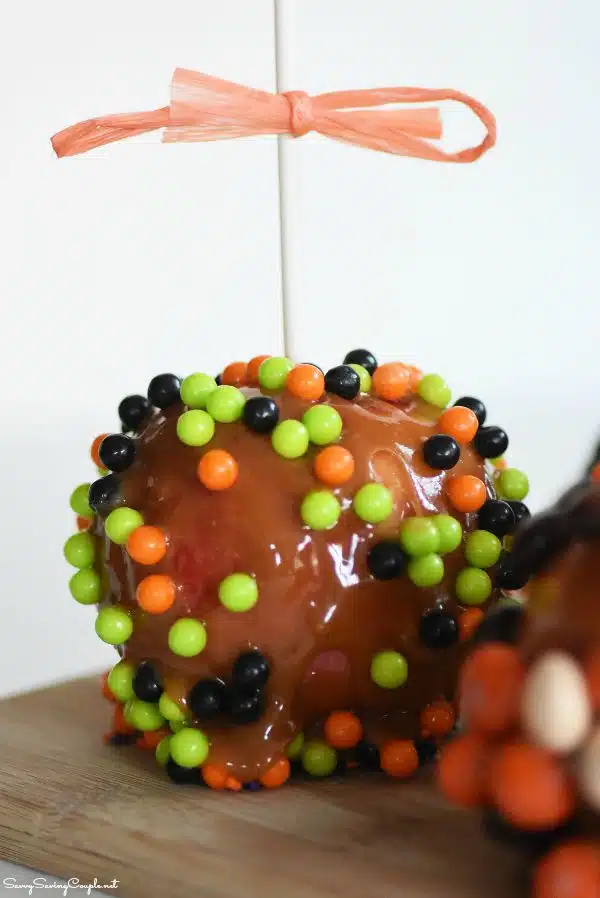 Easy Halloween Caramel Candy Apples Savvy Saving Couple