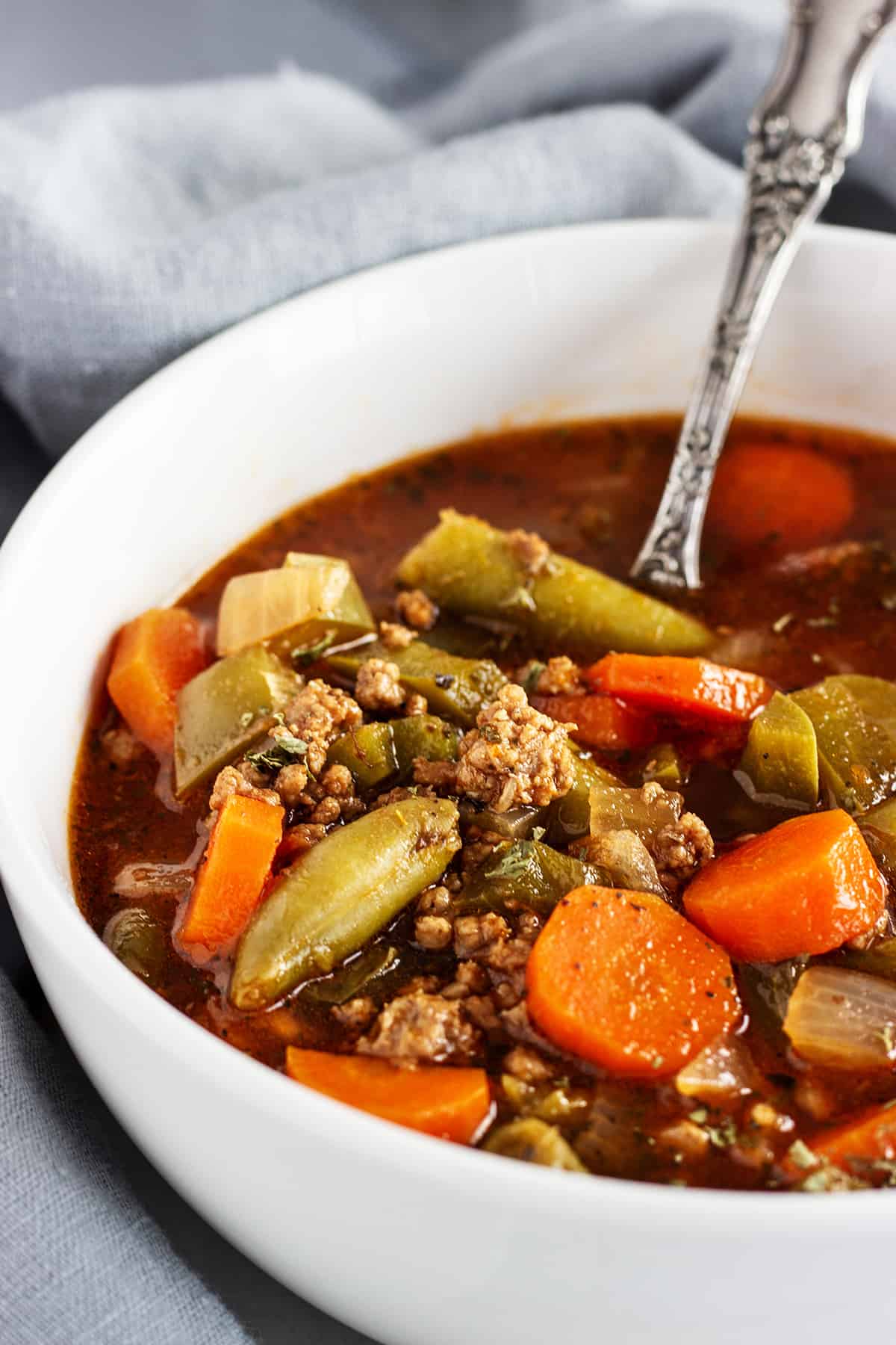 Easy Hamburger Vegetable Soup With Sweet Honey