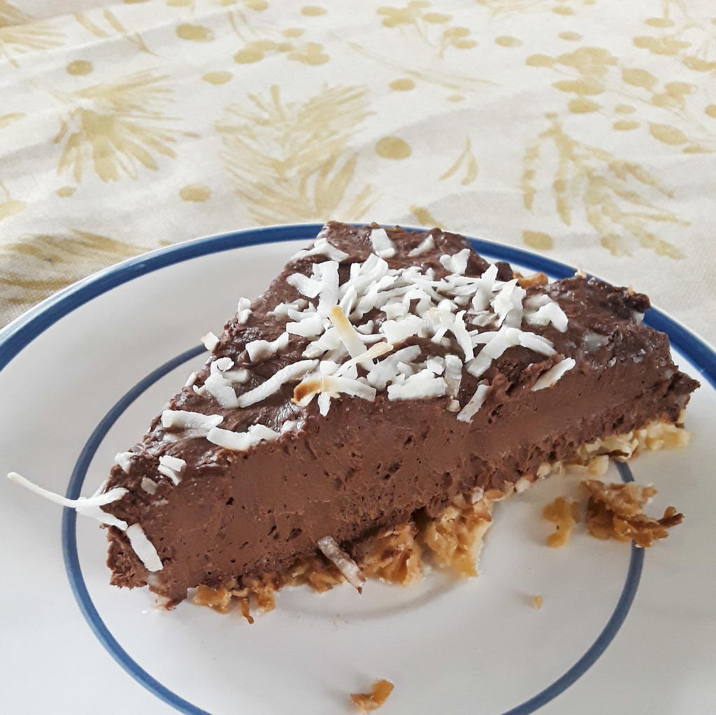 Easy Keto Dessert Chocolate Mousse Cheesecake With Coconut Crust