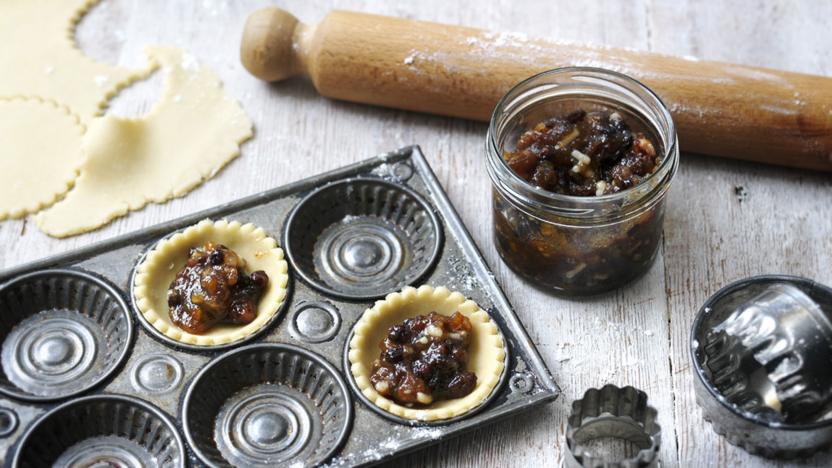 Easy Mince Pies Recipe Bbc Food