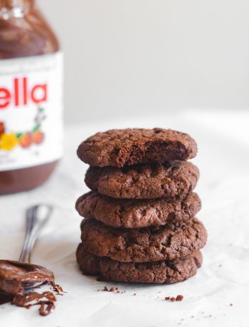 Easy Nutella Cookies Addictive And Ready In 15 Minutes 5 Ingredients Hungry Paprikas