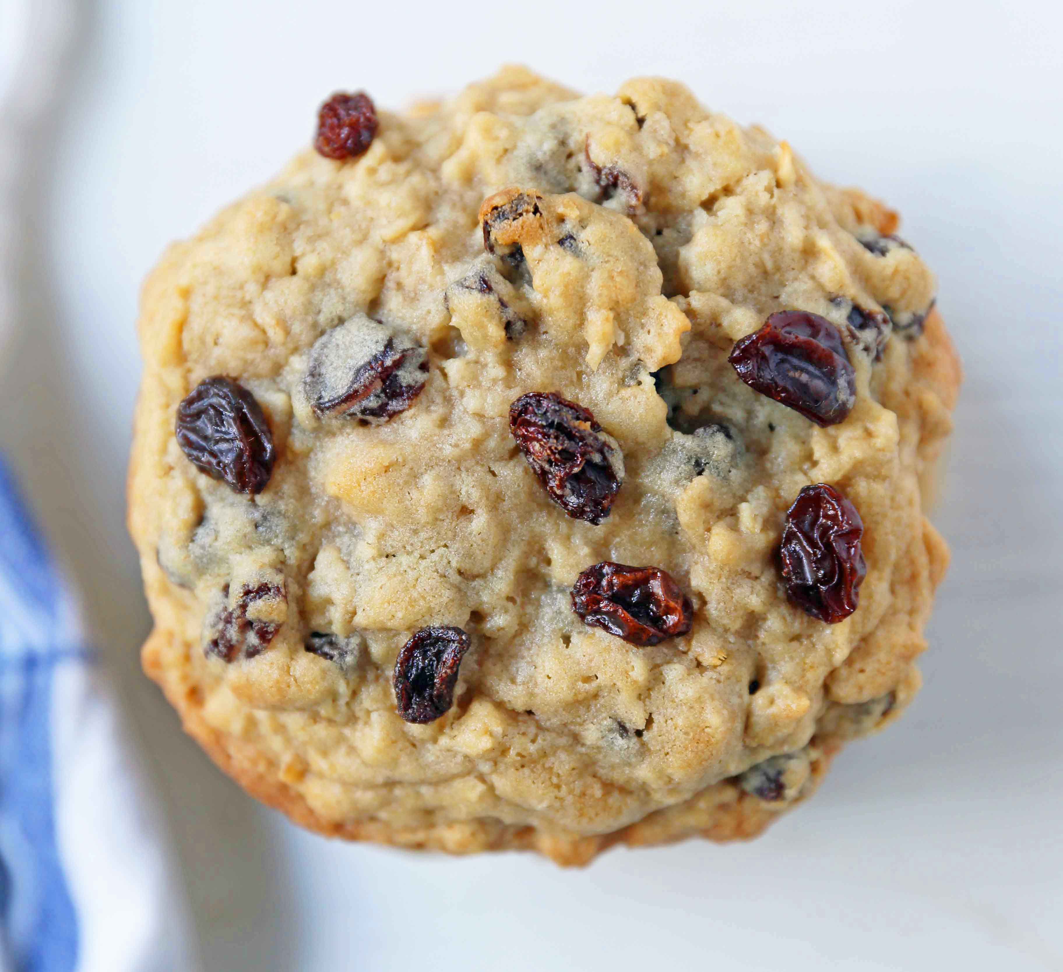 Easy Oatmeal Raisin Cookies Soft And Chewy Lil Luna