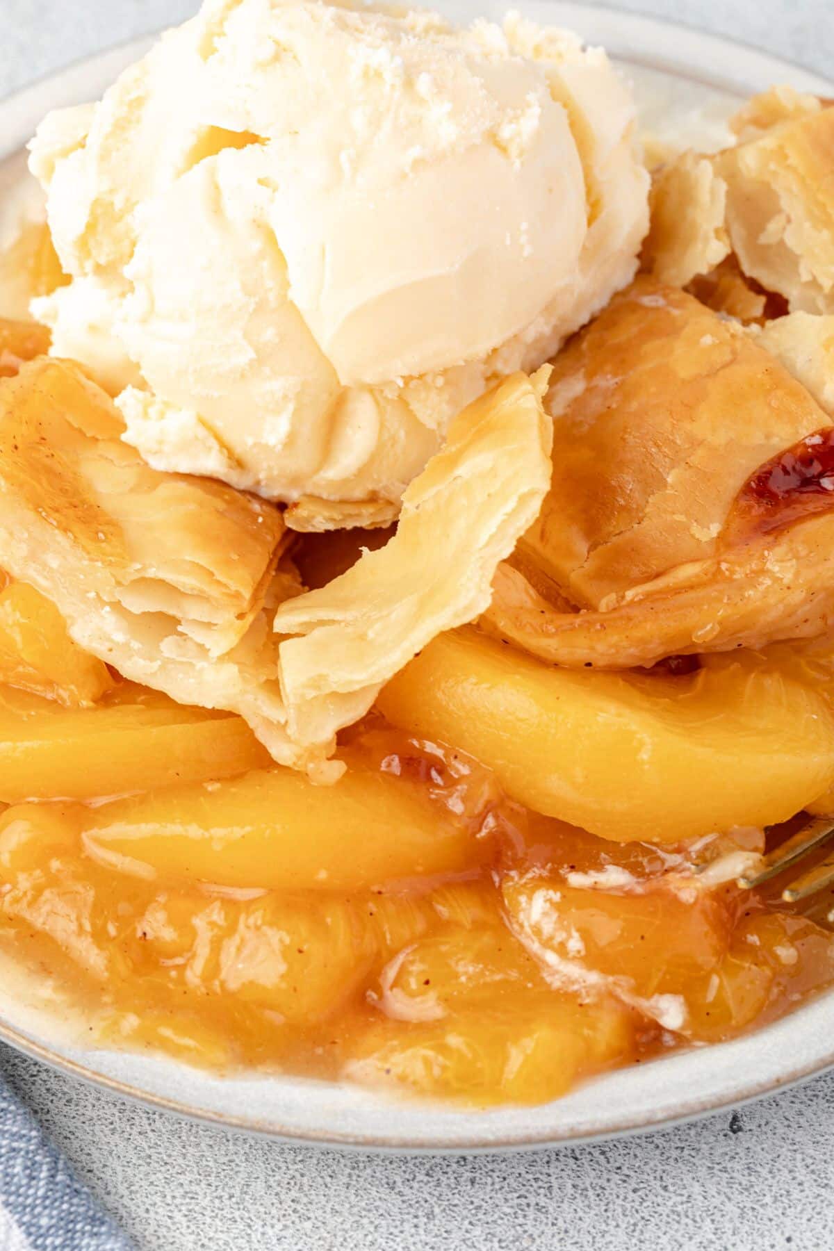 Easy Peach Cobbler With Premade Pie Crust