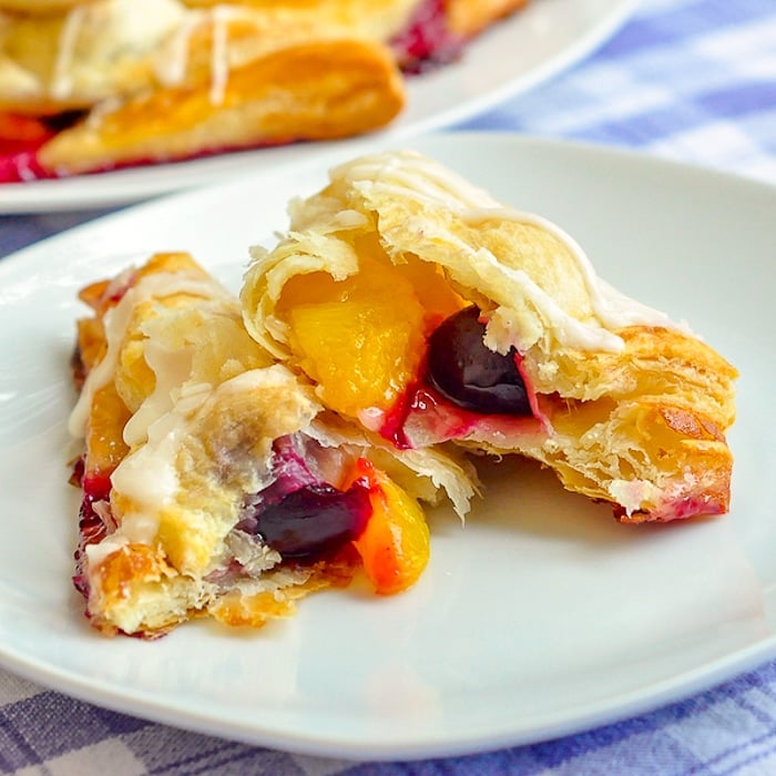 Easy Peach Turnovers Peach Turnovers Dessert Recipes Delicious Desserts