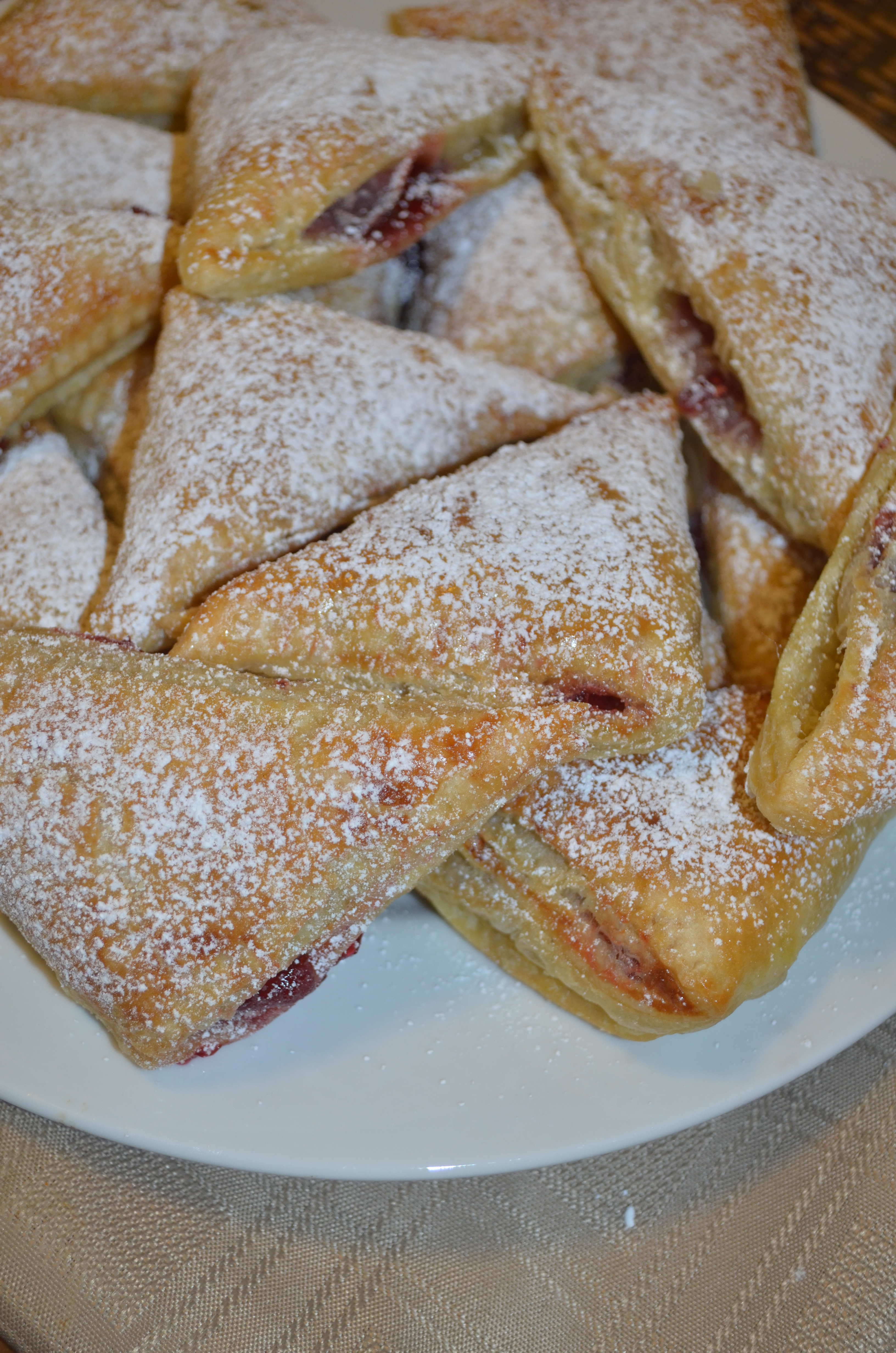 Easy Peach Turnovers With Puff Pastry From Lana S Cooking