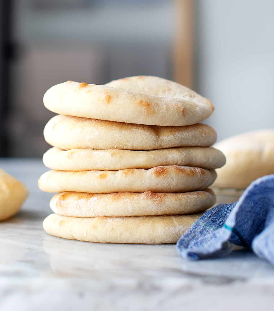 Easy Pita Bread Homemade Middle Eastern Pita Bread From Scratch