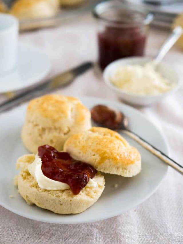 Easy Plain Scones Perfect Served With Jam And Cream Scones