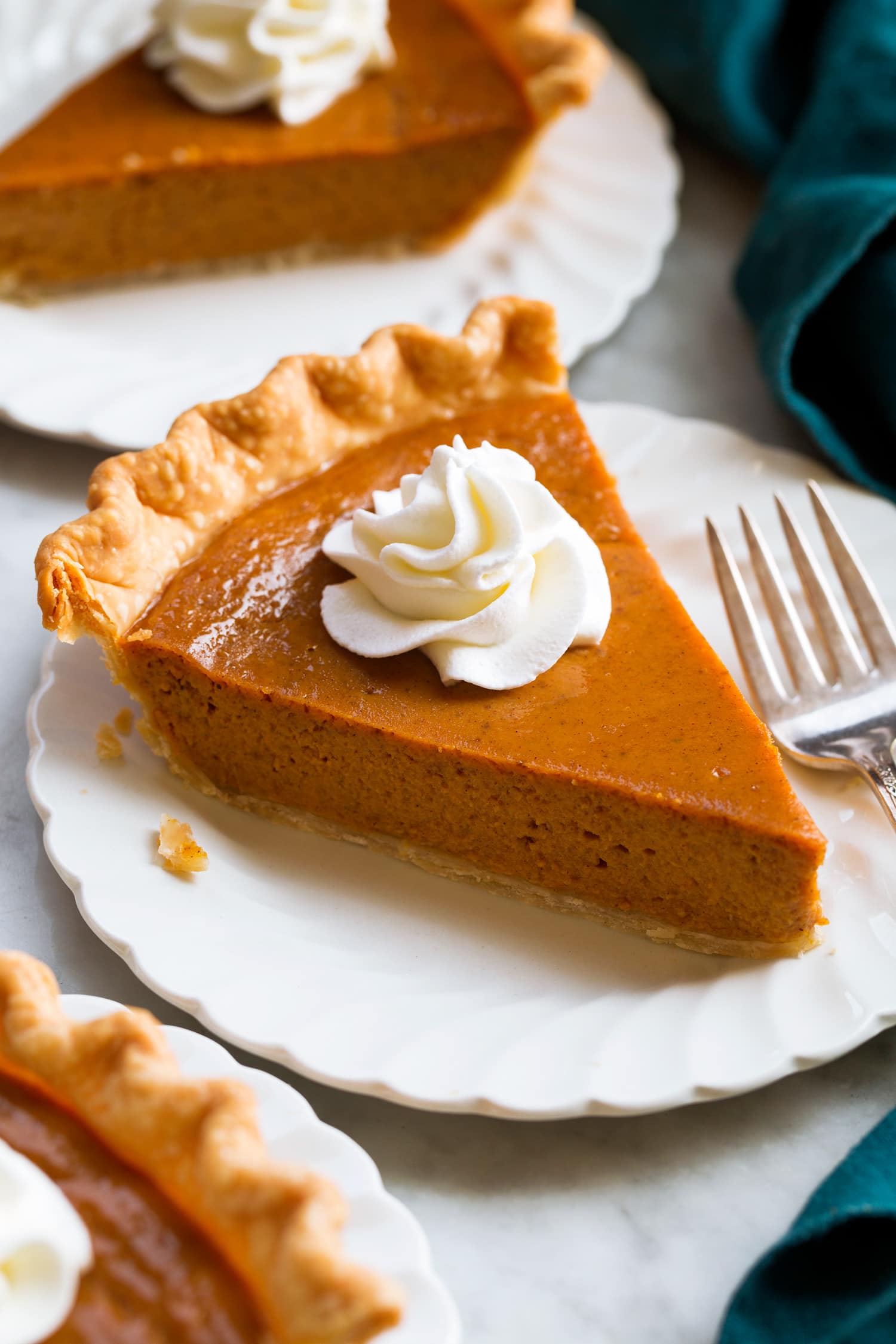 Easy Pumpkin Pie Recipe Lynn Hughes