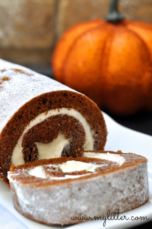 Easy Pumpkin Roll Recipe Mylitter One Deal At A Time