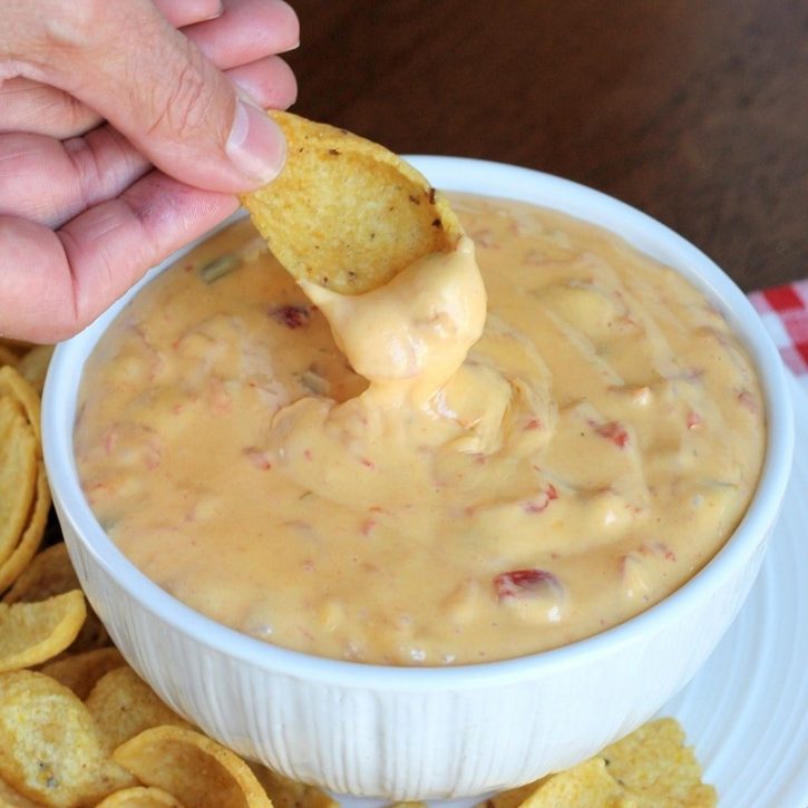 5-Ingredient Cheesy Meat Queso Dip Recipe