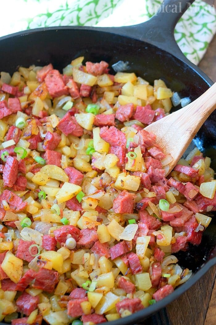 Easy Recipe Perfect Corned Beef Hash Prudent Penny Pincher