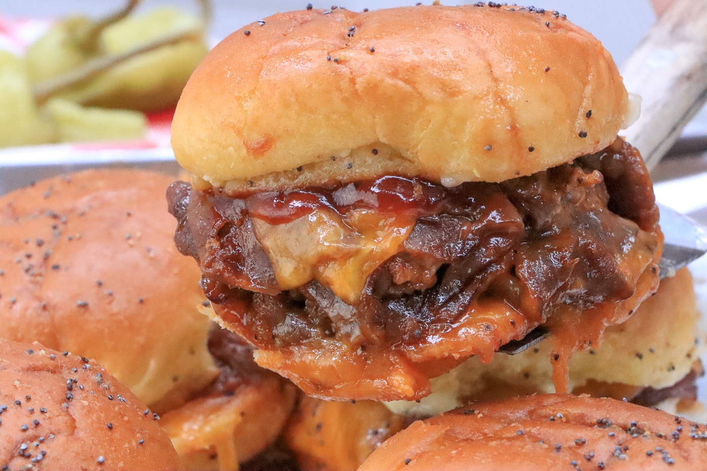 Easy Roast Beef And Cheddar Sliders