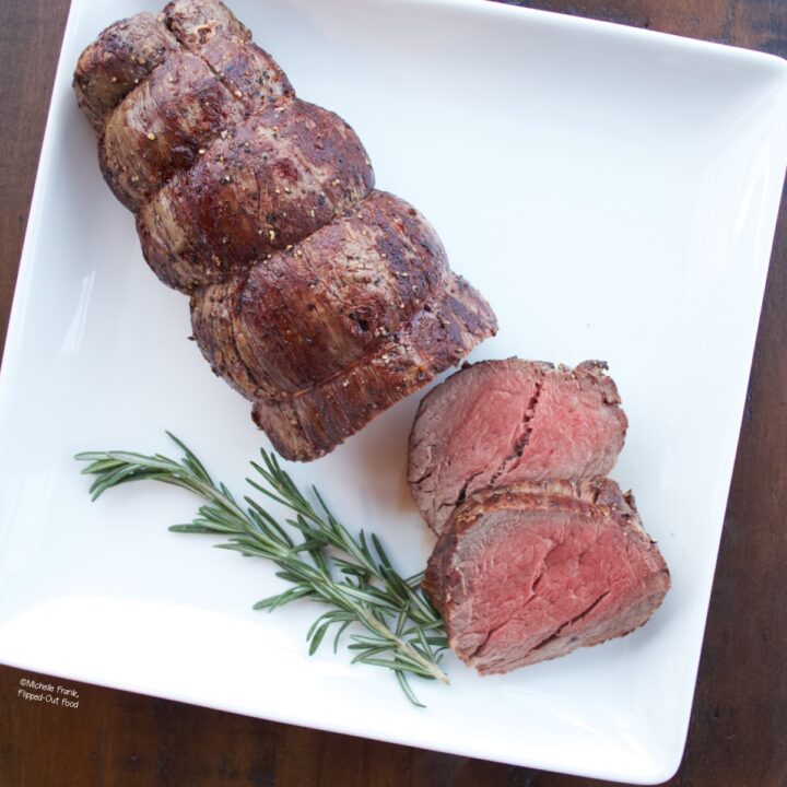 Easy Roast Beef Tenderloin With Peppercorn Sauce Perfect Every Time