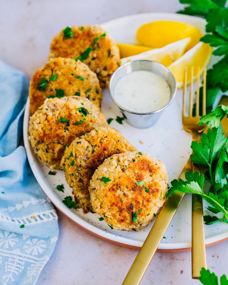 Easy Salmon Patties Salmon Cakes A Couple Cooks