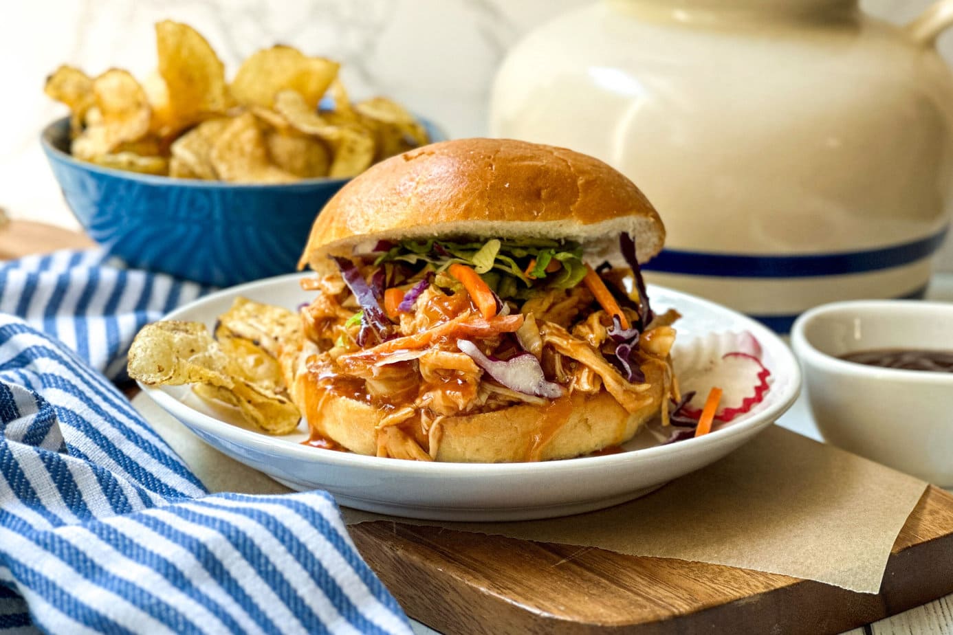 Easy Slow Cooker Bbq Chicken 3 Ingredients 5 Minutes Prep 31 Daily