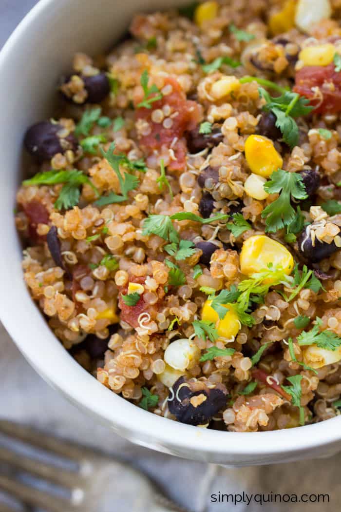 Easy Spanish Quinoa Recipe 5 Ingredients Gf Simply Quinoa