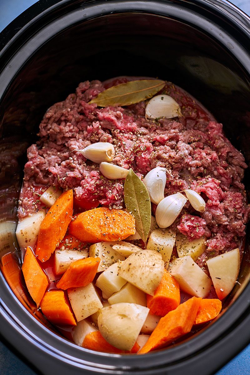 Easy Tasty 15 Ground Beef Crockpot Recipes You Ll Love Fas Kitchen