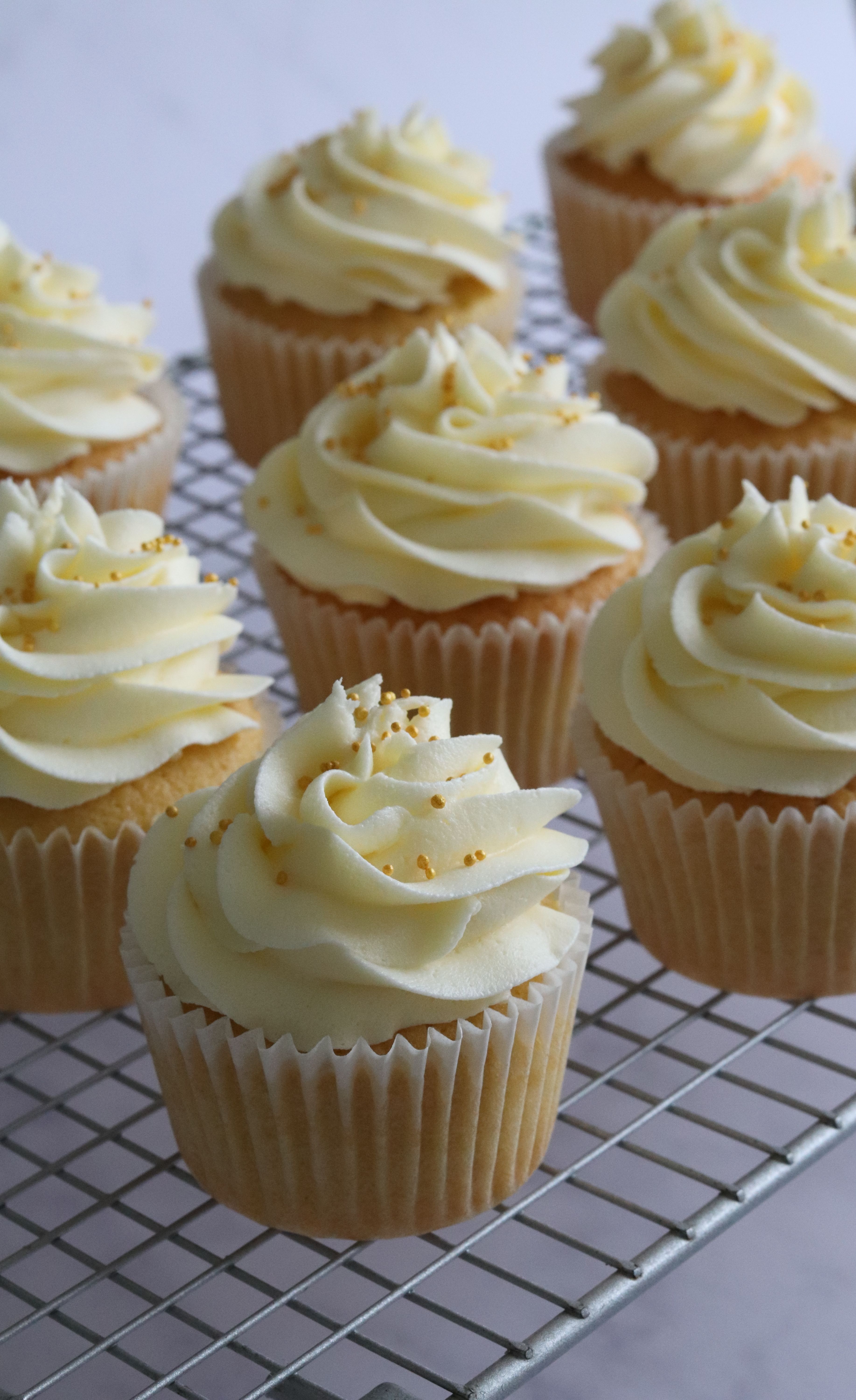 Easy Vanilla Cupcake Recipe Fluffy Moist